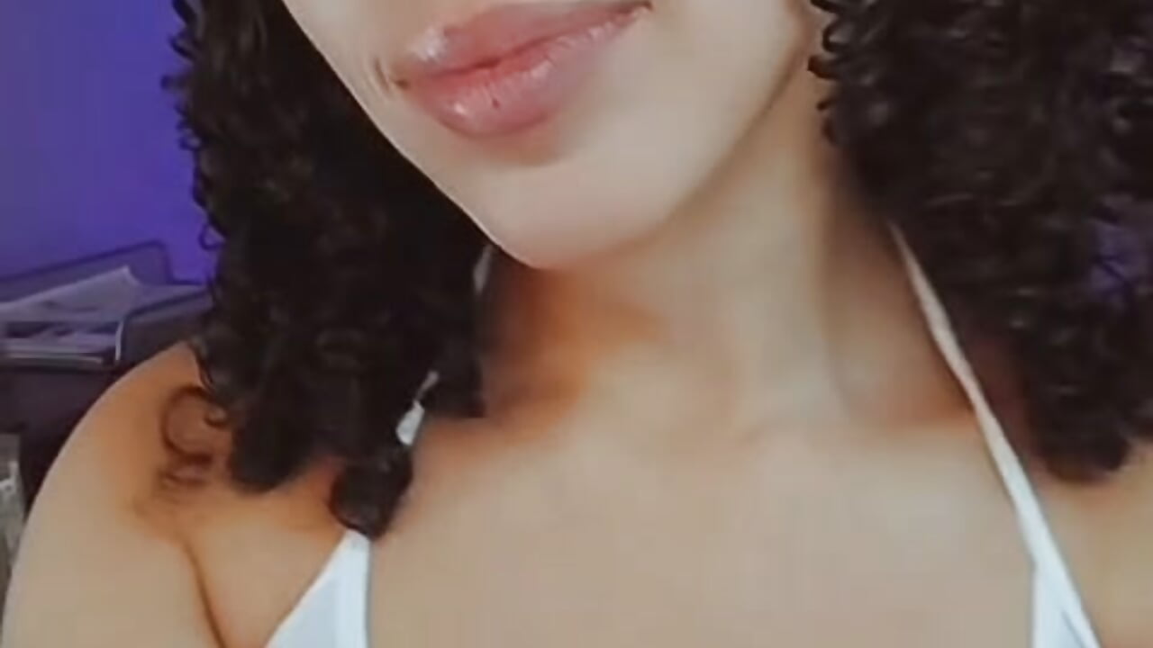 Ahegao 🥰 - video by roseefancy19 cam model