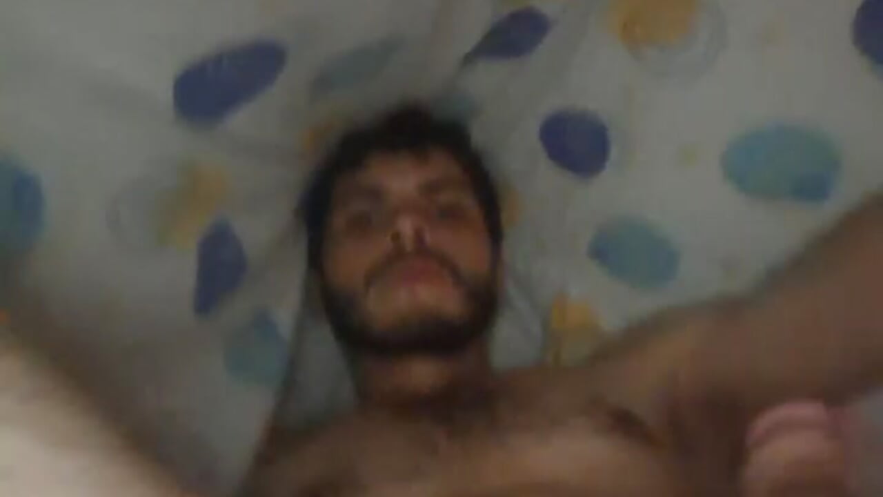 Navel ejaculation — filmik Circumcisedby, modela(-lki) na kamerkach
