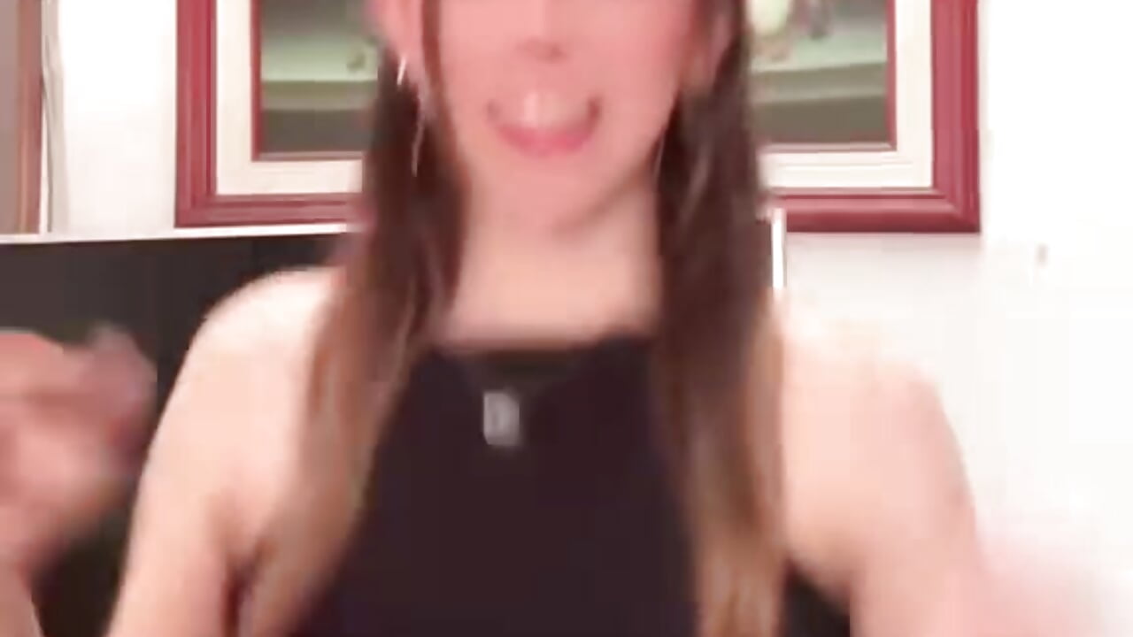 Let's dance together to reach incredible excitement🔥 - video by kittyblooms cam model