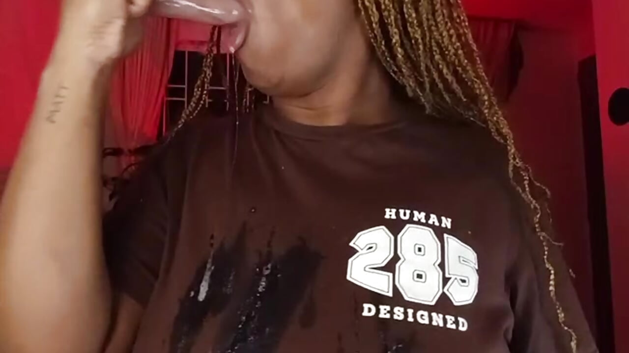 deep and sloppy blowjob made wet my shirt with saliva #fetish