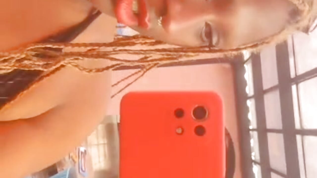 WhatsApp Video 2025-10-25 at 10.53.44 PM.mp4 - video by EvonyFoxxx cam model