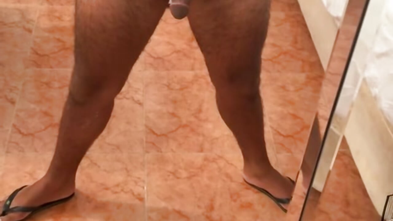 who wants it👀 - video by h0rnyboy101 cam model