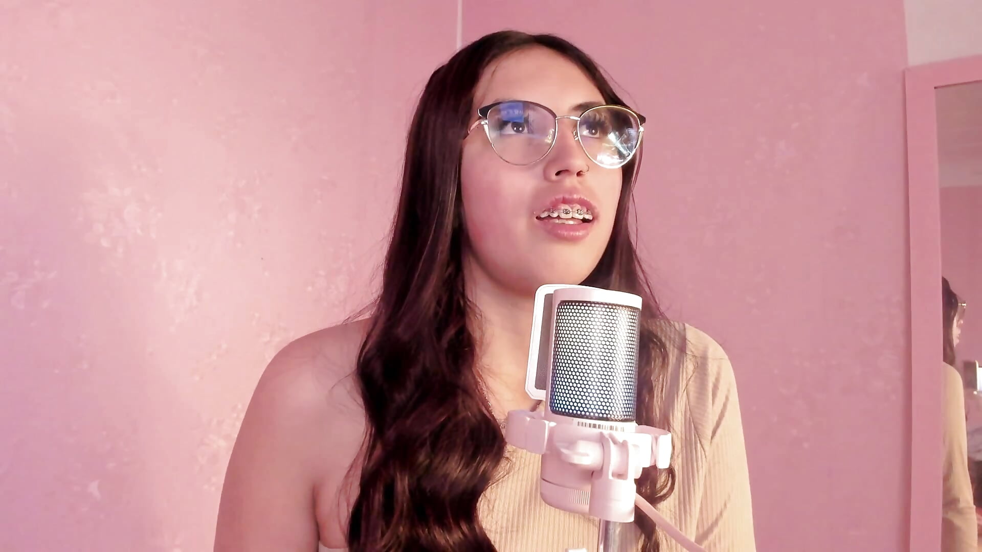 asmr – video modela na kameri Valk_submissive
