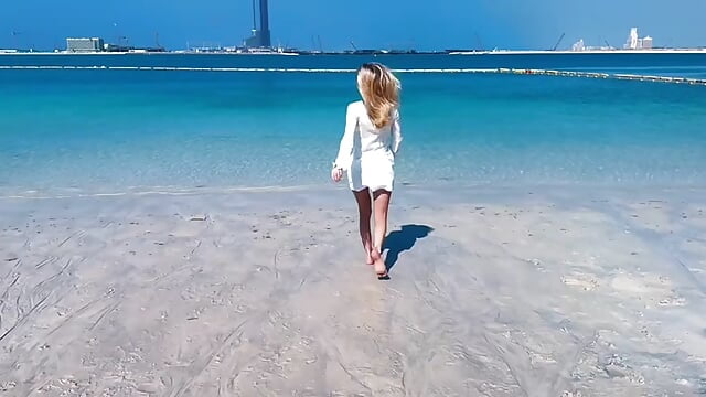 Salty Kisses – video modela na kameri Barbie_Kris__