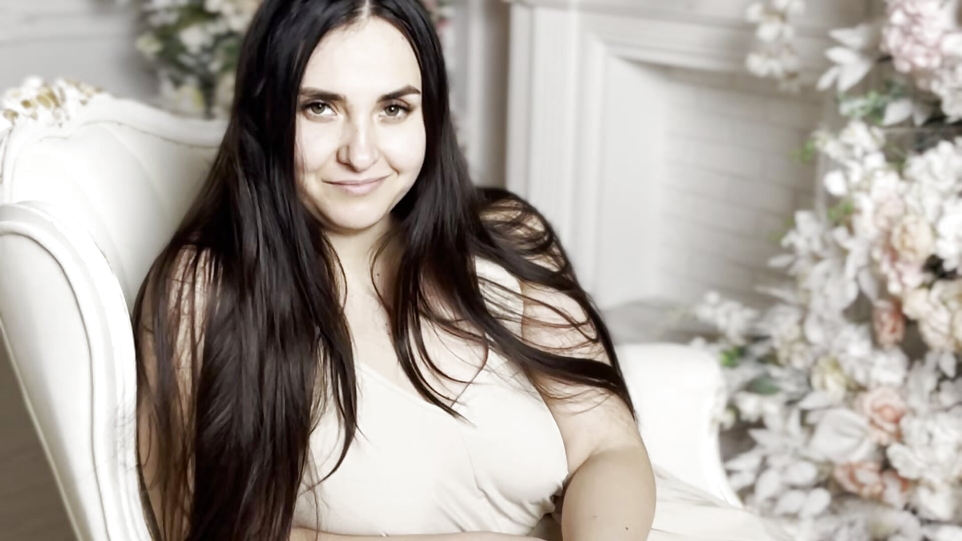 Some video from behind the scenes – video af VoulezVous_Angel cam-model