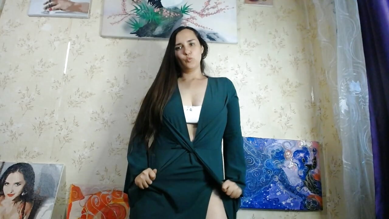 scroll - vidéo du modèle de showcams VoulezVous_Angel