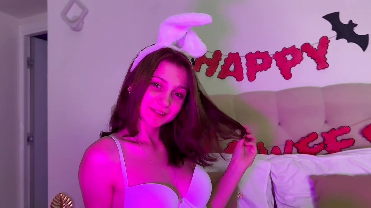 Happy Halloween - video by Molly_Mavis cam model