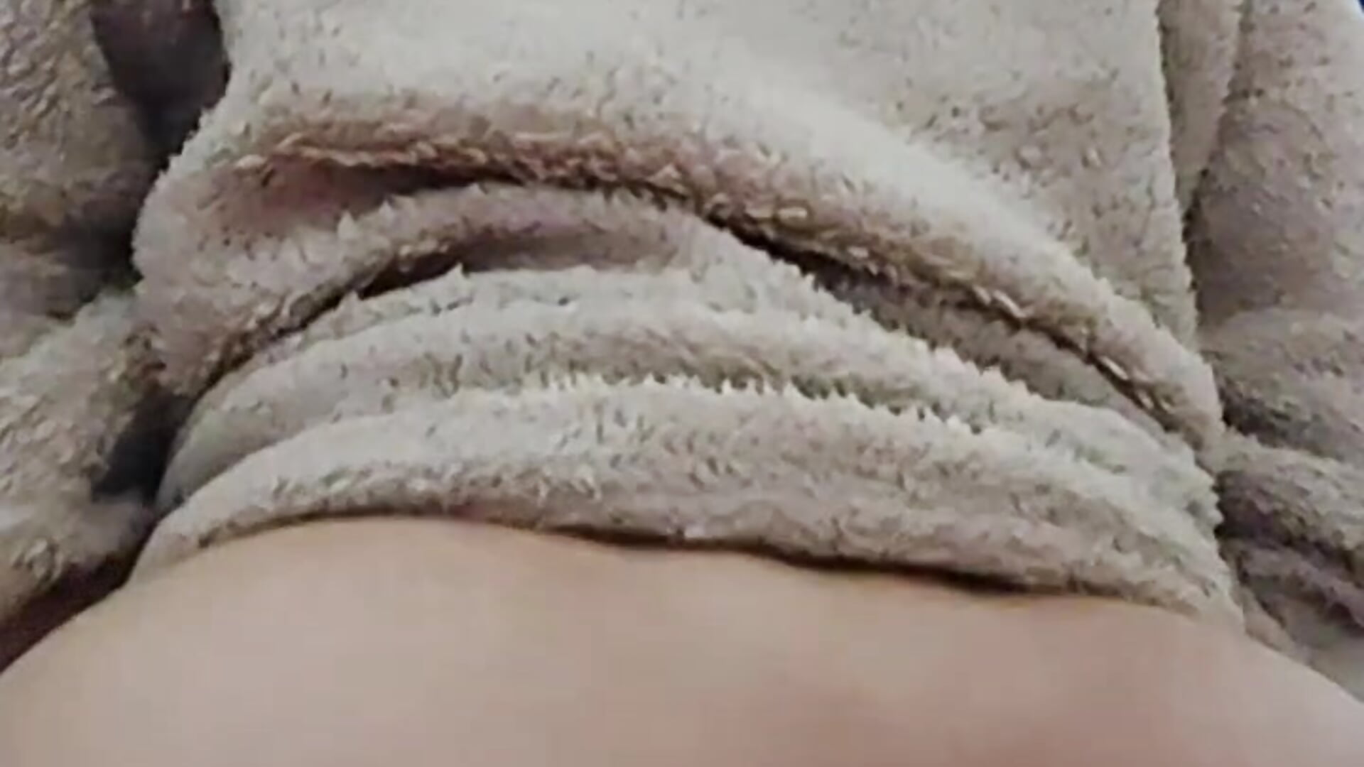 My 🍑 - video by Itsllua21 cam model