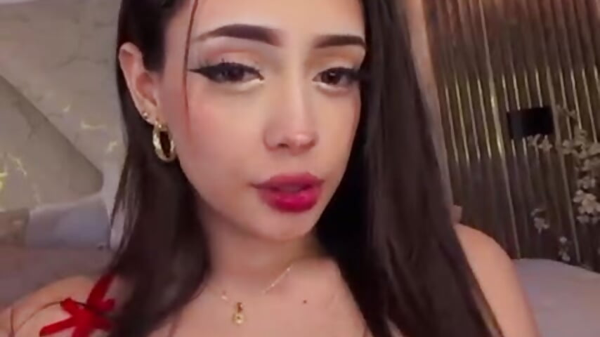 Just for good boys 😏 - video của người mẫu cam Kat_Saky