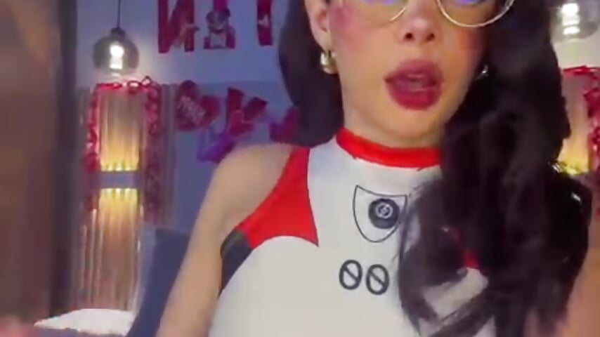 REI AYANAMI SEARCH FOR HER VALENTINE! - video Kat_Saky kameramallilta