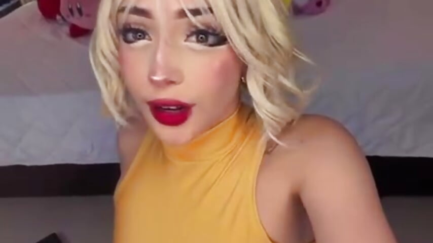 Sweetness with a touch of fire 🔥 - vidéo du modèle de showcams Kat_Saky