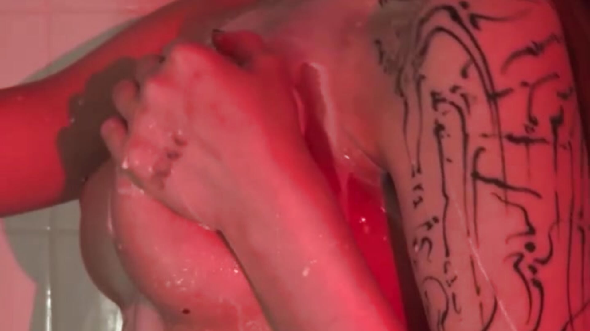 Am I sure I'm using the milk correctly? - video by Land_Of_Ozz cam model