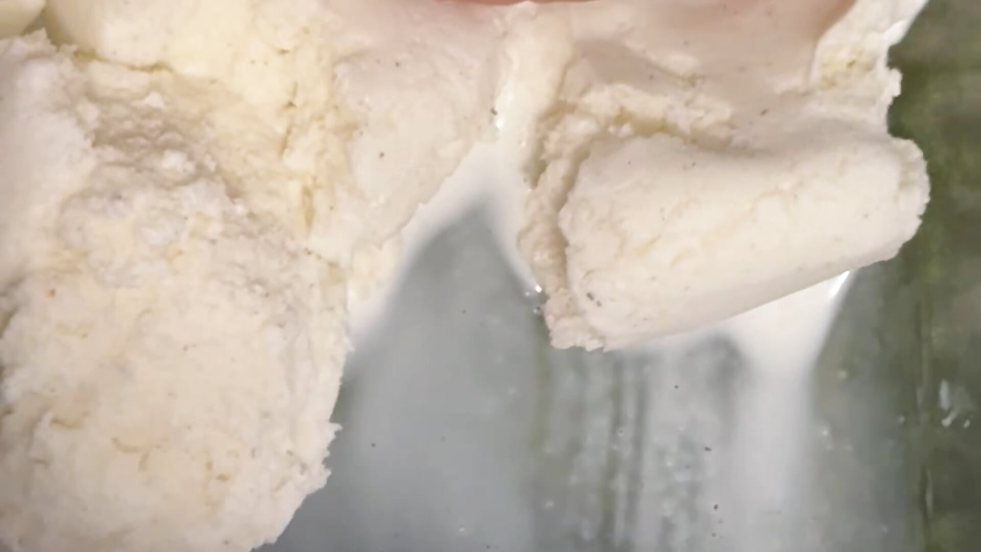 BTS: sensory play: Cream on my toes daddy - video by MadameMuse cam model