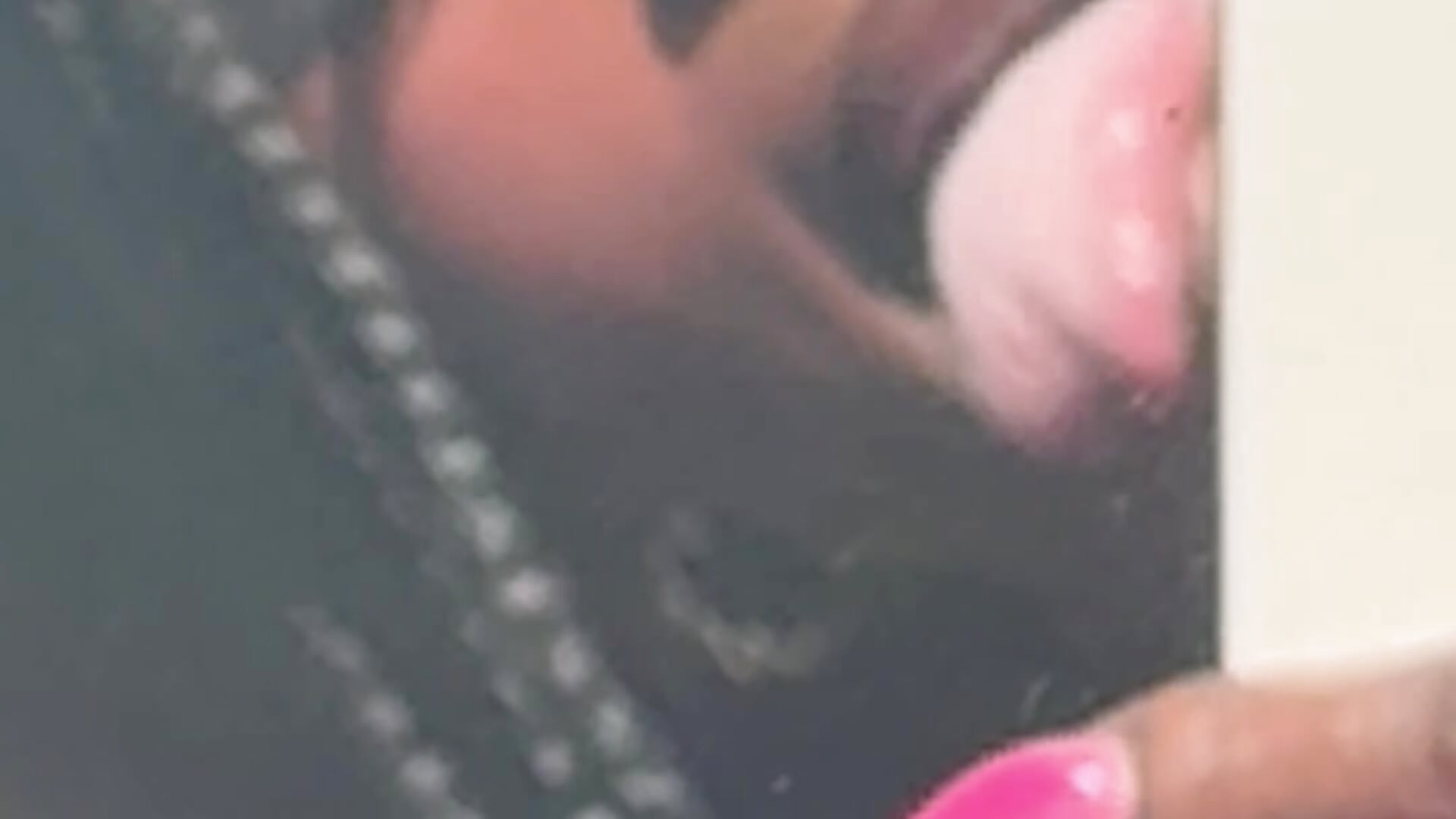I wanna lick All over that fat dic - vídeo de la modelo de cam MadameMuse