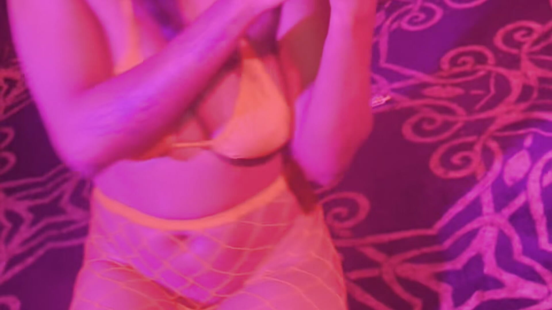 Hoes just wanna have fun - vídeo de la modelo de cam MadameMuse