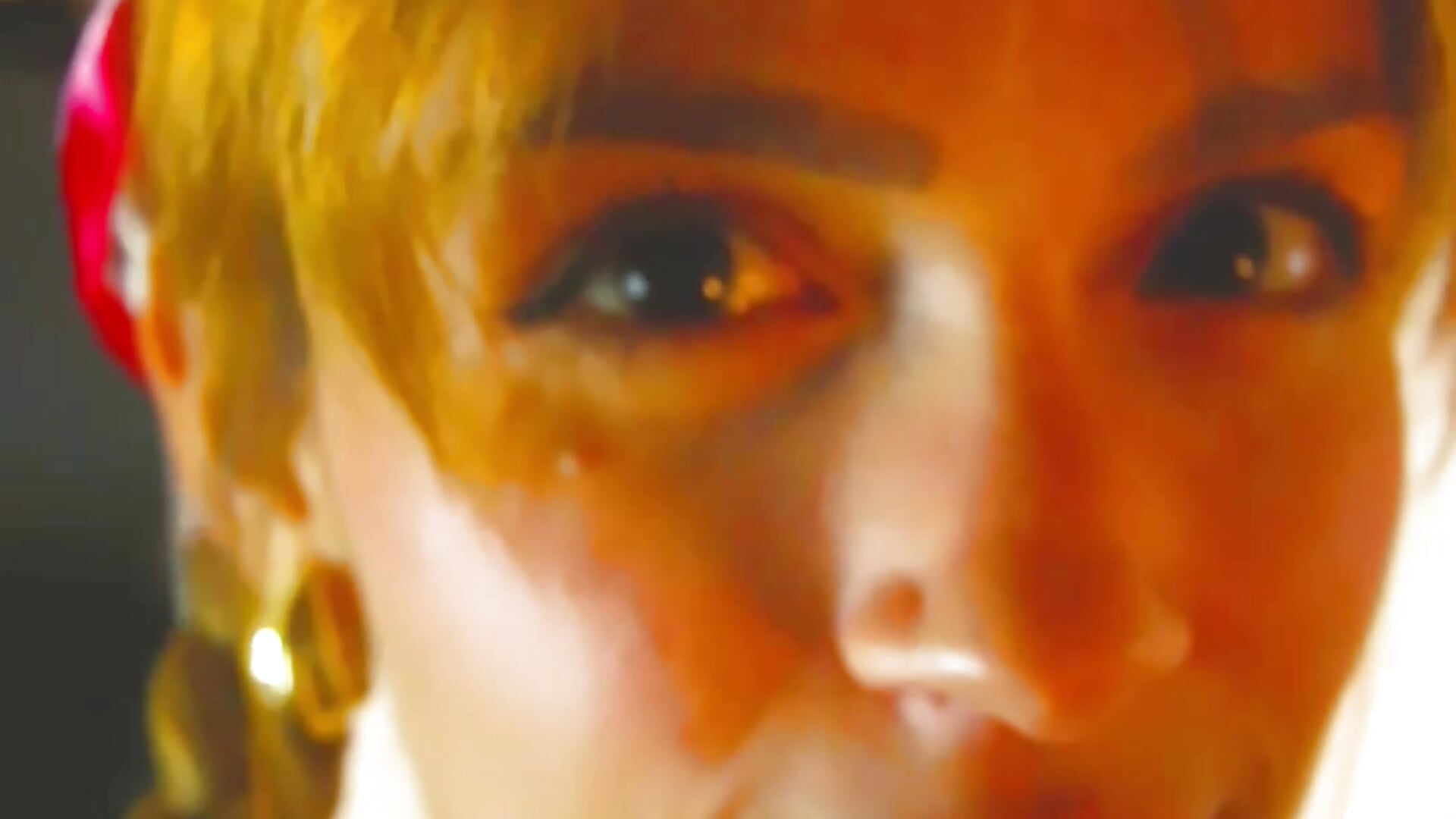 Your New Favorite Couple - video by LovesKingdom cam model