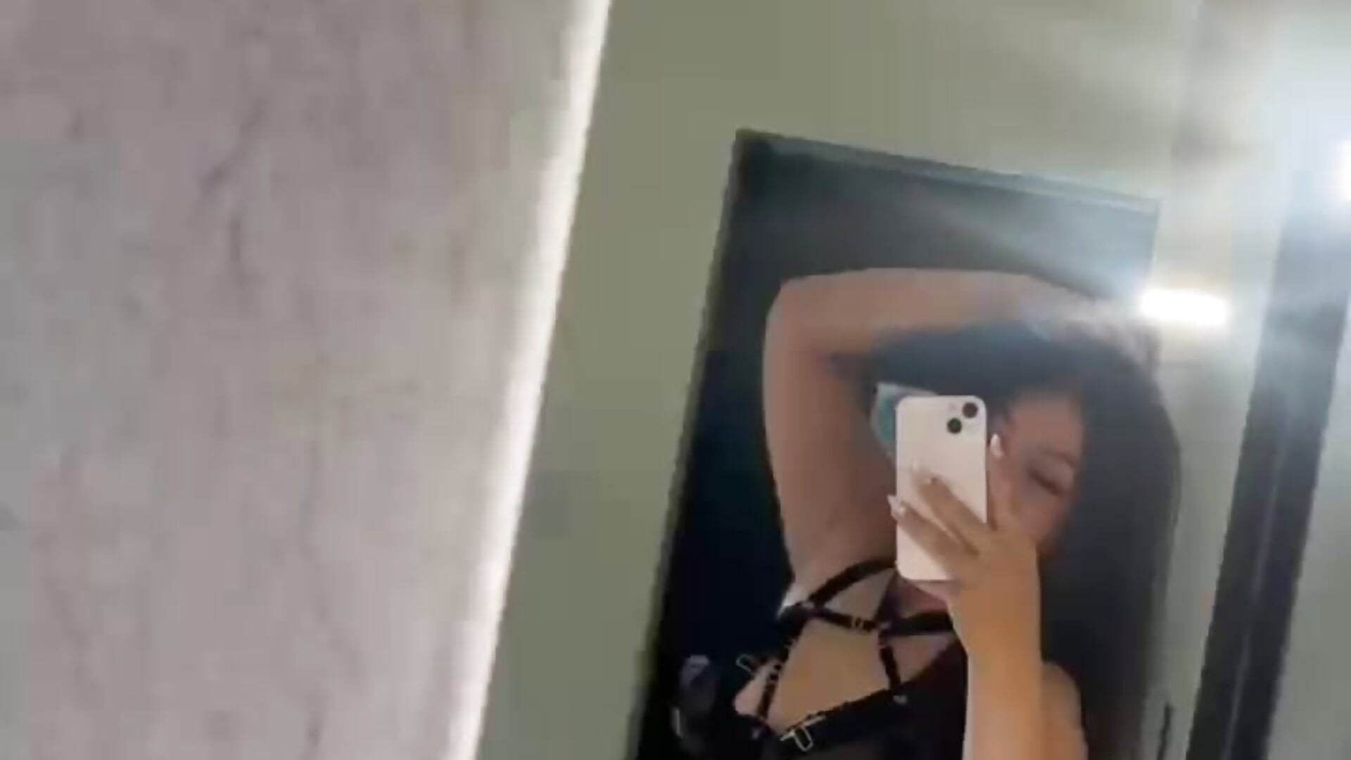 totally yours – видео вебкам-модели Charlote_masson