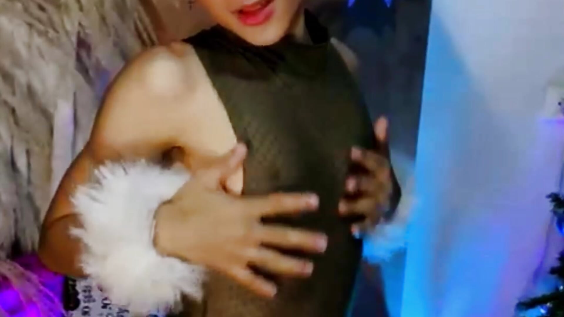 Merry chritsmas 🎄 - vidéo du modèle de showcams Leo_Glow