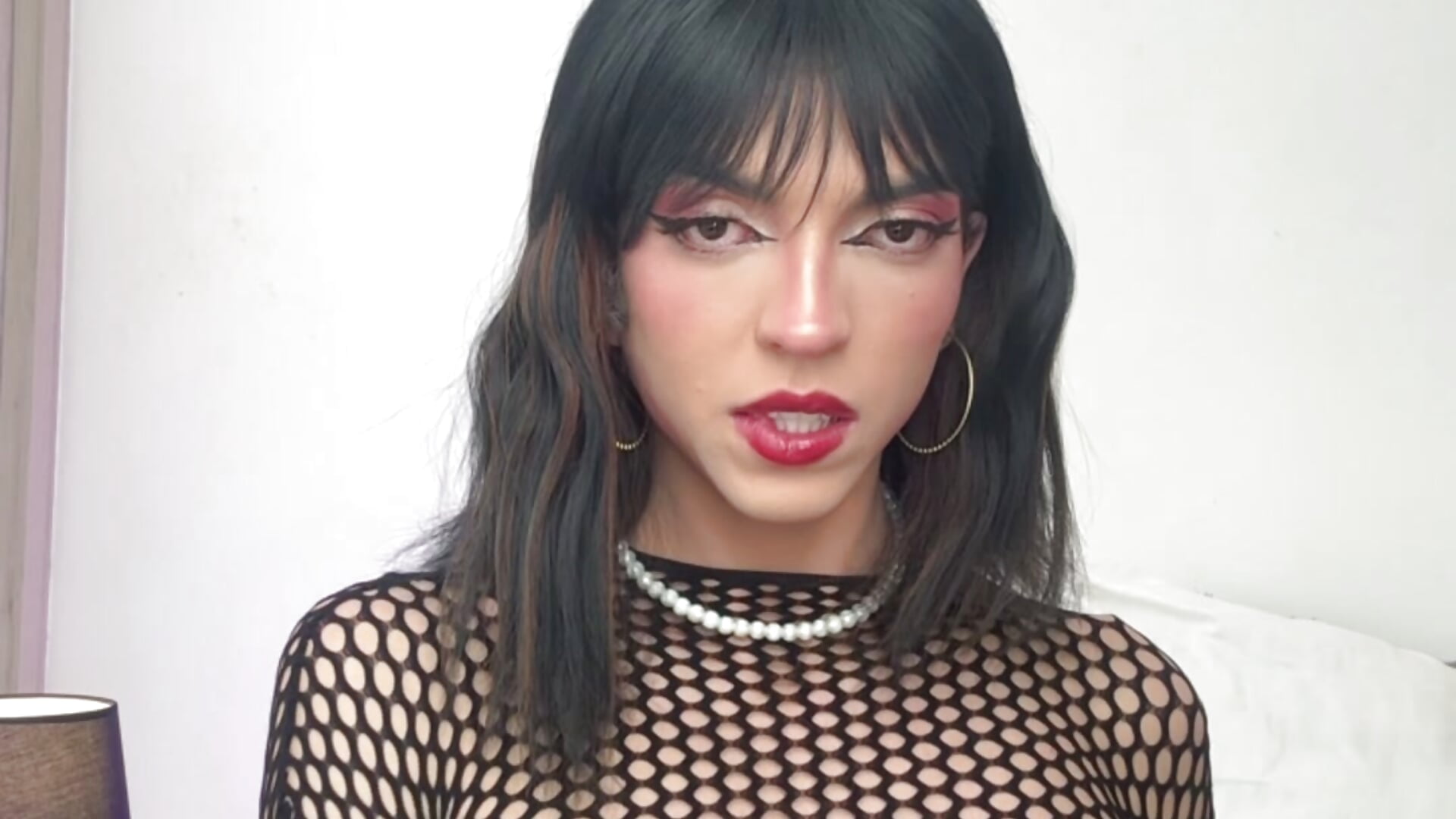 Follow me - video by kasey_ cam model