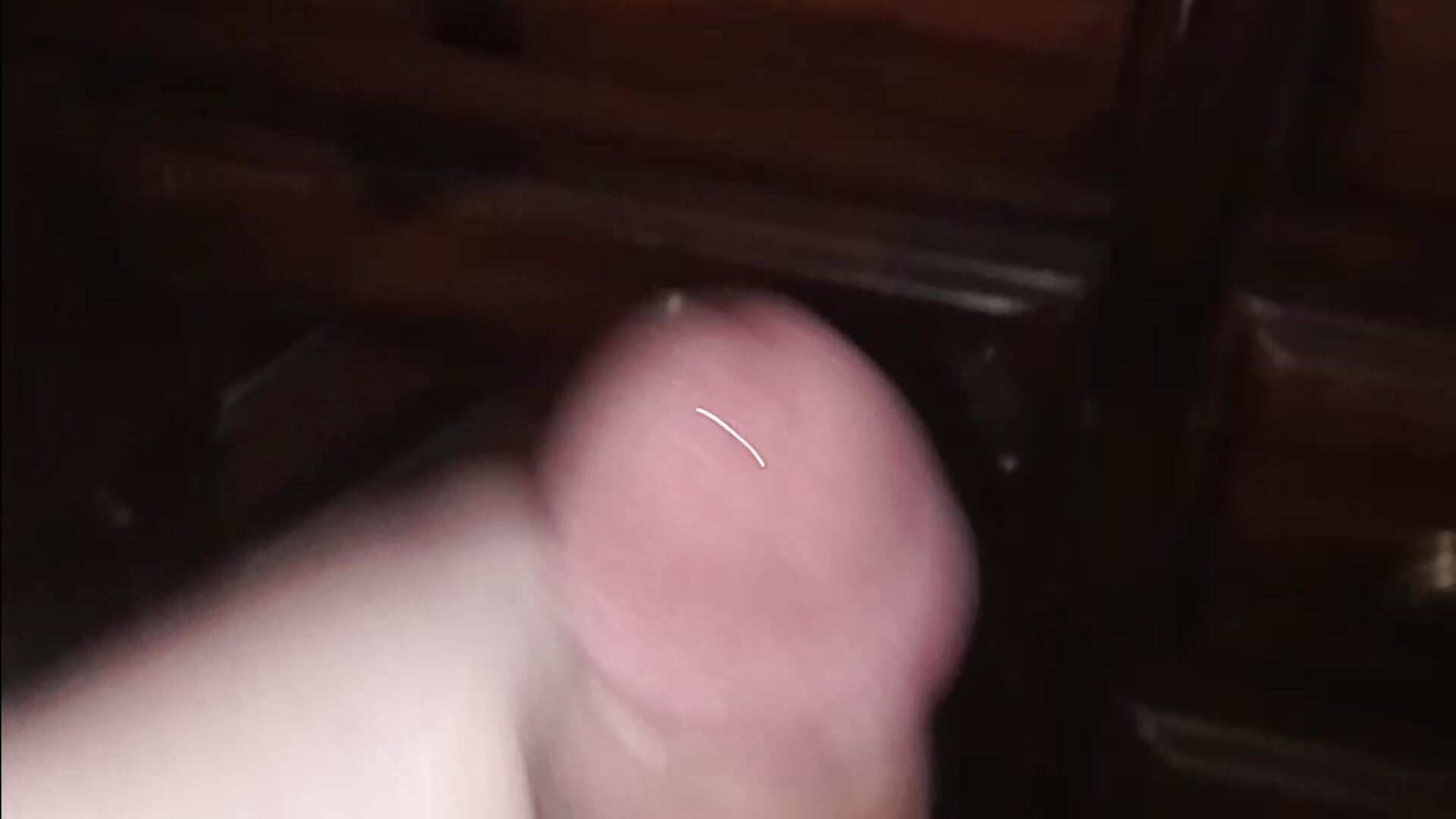 Stroking with pre cum leaking– Bigdaddy25078 kameramodell videója