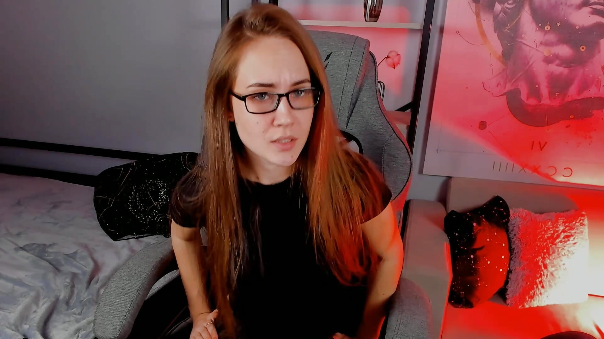 me - video by ElinVale cam model