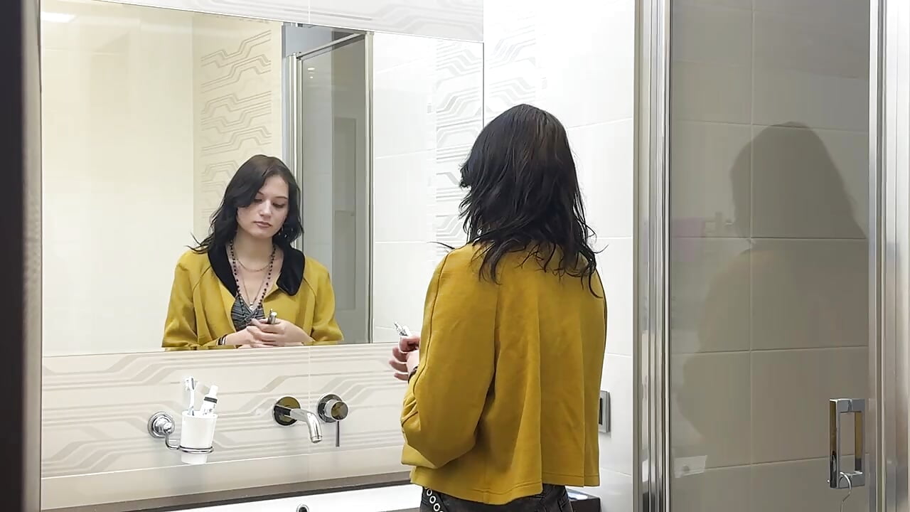 make up - video by DawnaSeres cam model