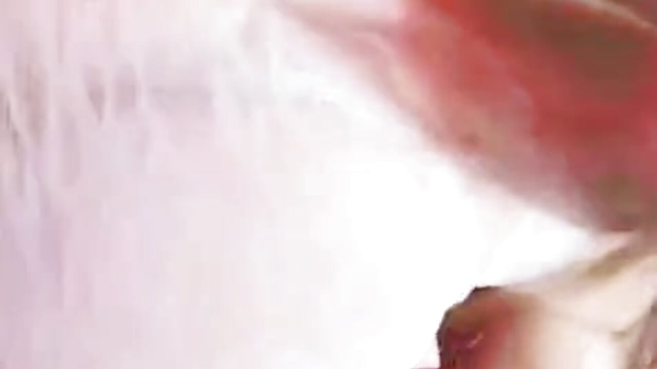 profile-intro-video-1762211160 - video by mia_668 cam model