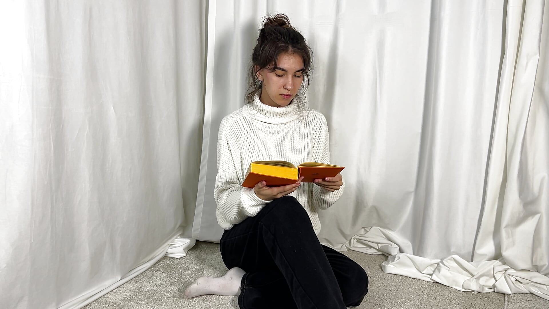 Luna Gleam - video by JoelleAter cam model