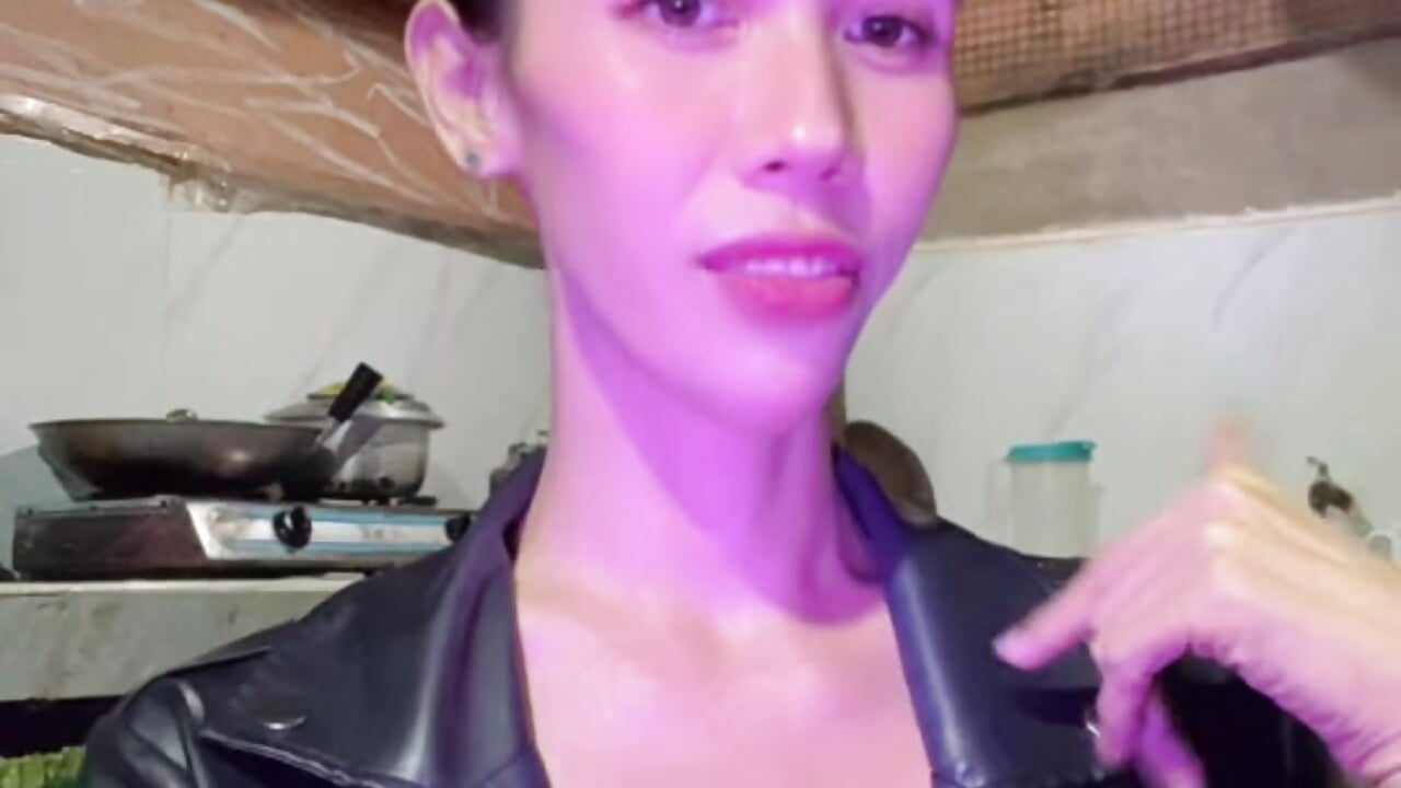 🩷👅 - video by LoveRUBY143 cam model