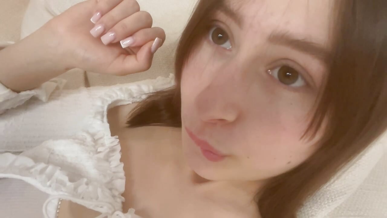 heelloo - video by KathleenGreggs cam model