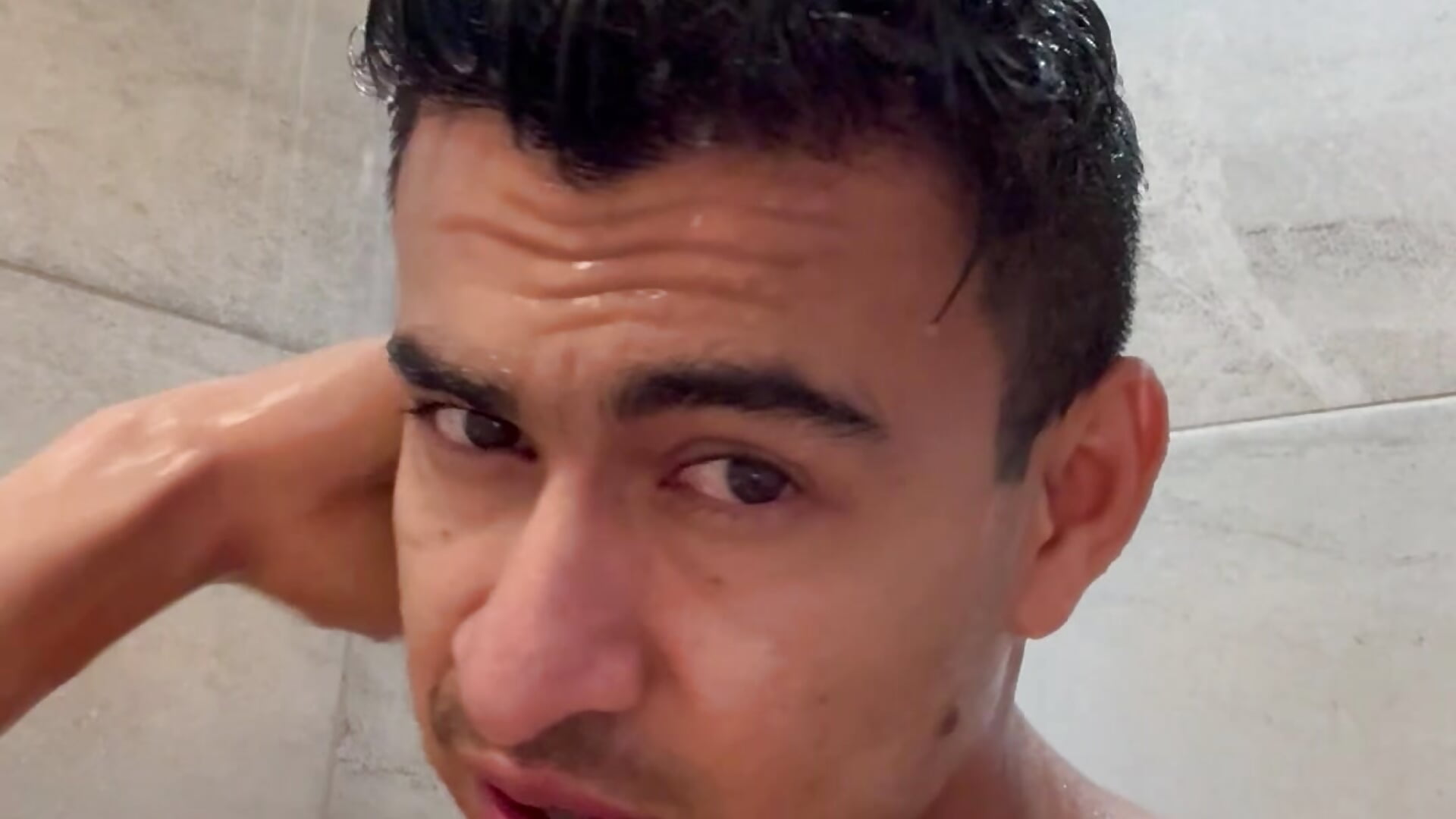 Come to me, baby😉😘😈 - video by Chris_Clarck cam model