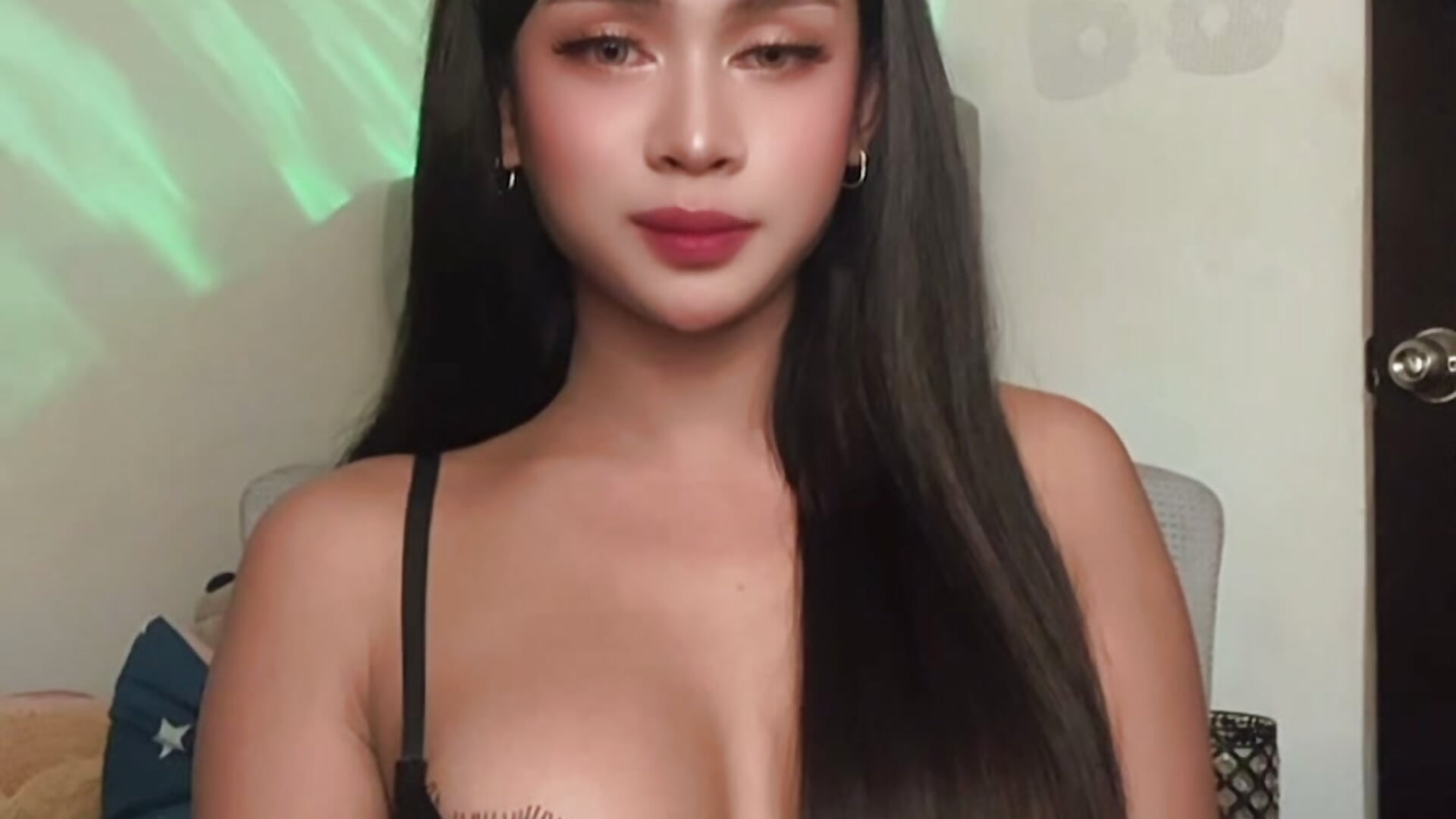 ScreenRecording_10-25-2025 13-24-16_1 - video by SweetHeart_xx cam model