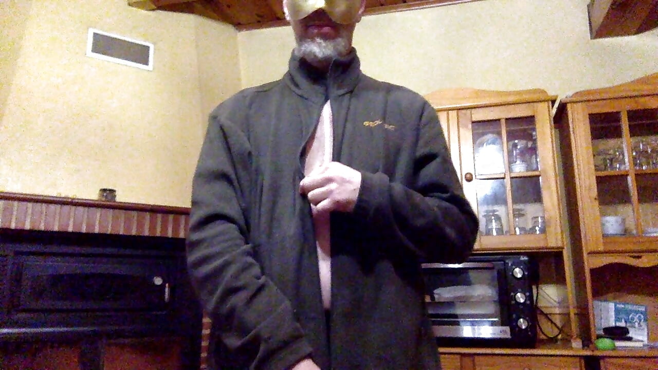 v1.mov - video van men1967 cam-model