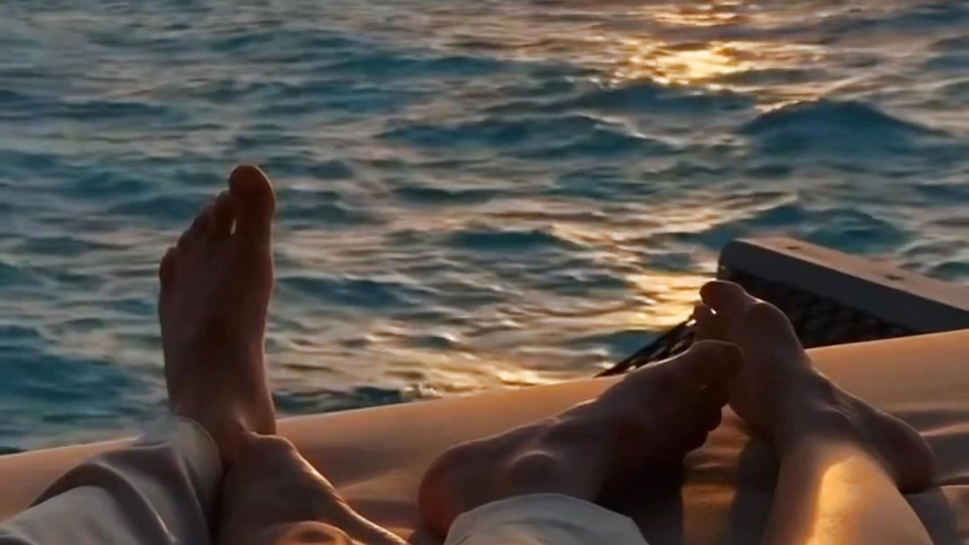 Moments 💦❤️‍🔥 - vídeo de la modelo de cam Miya_bibi