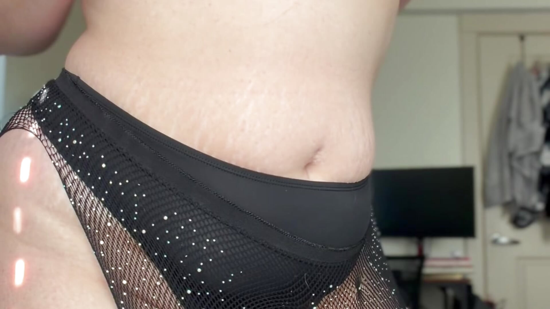 Take it off - video by vallygirlxxx cam model