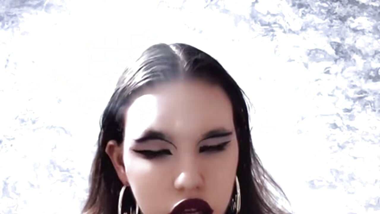 IMG_0302 - video của người mẫu cam MadisonMongomeri