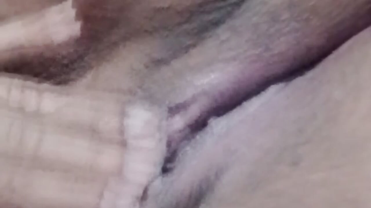 Peidinho e Masturbação - video by BIADELICIA1