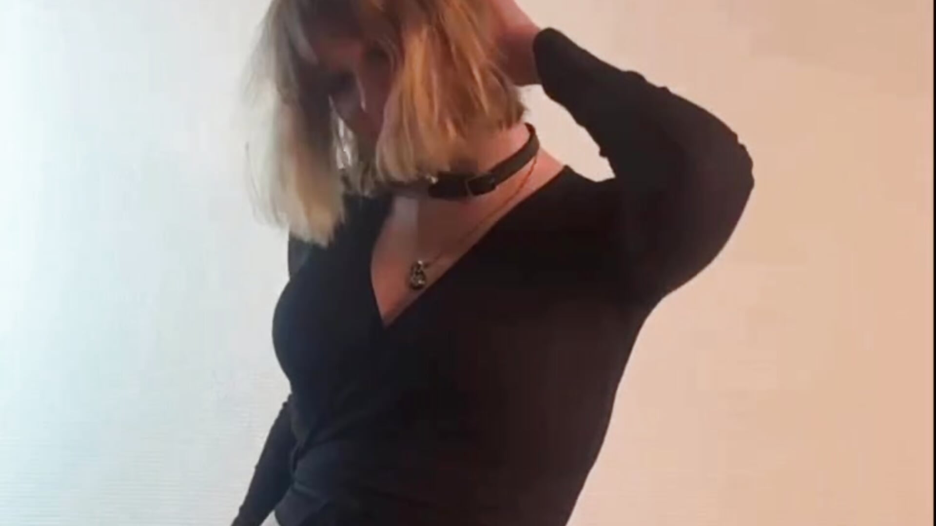 me - video by CharleenVelovic cam model