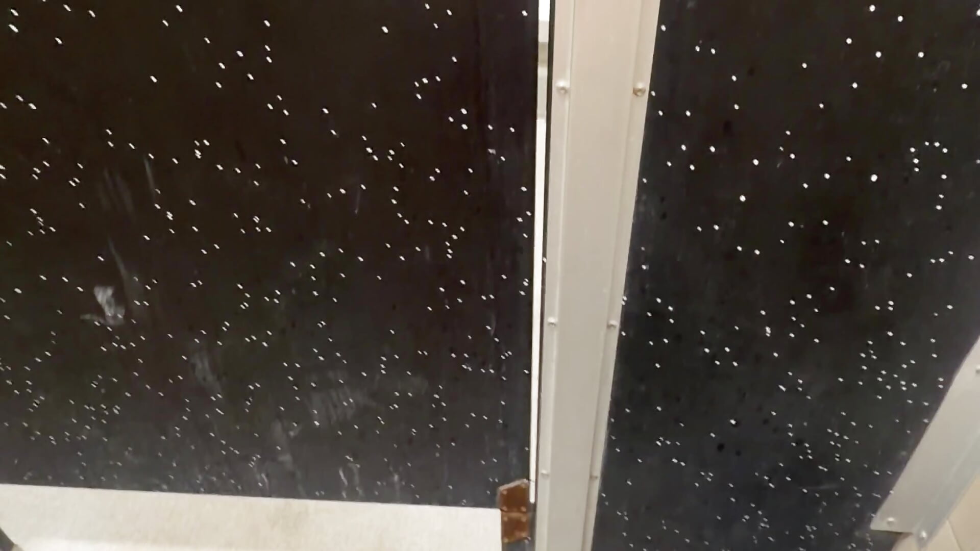 Public campground shower stroke sesh