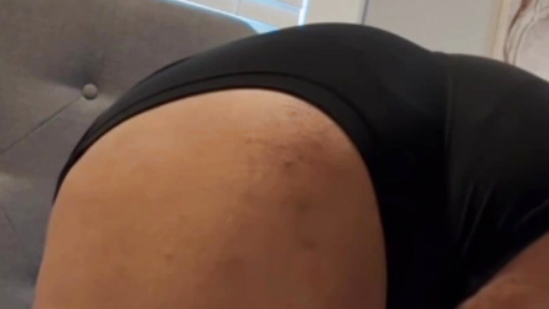 Ass view🍑 - video by janellxo cam model