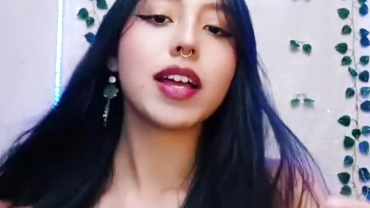 WhatsApp Video 2025-11-01 at 11,26,16 PM - video by naughtygoddesss_ cam model