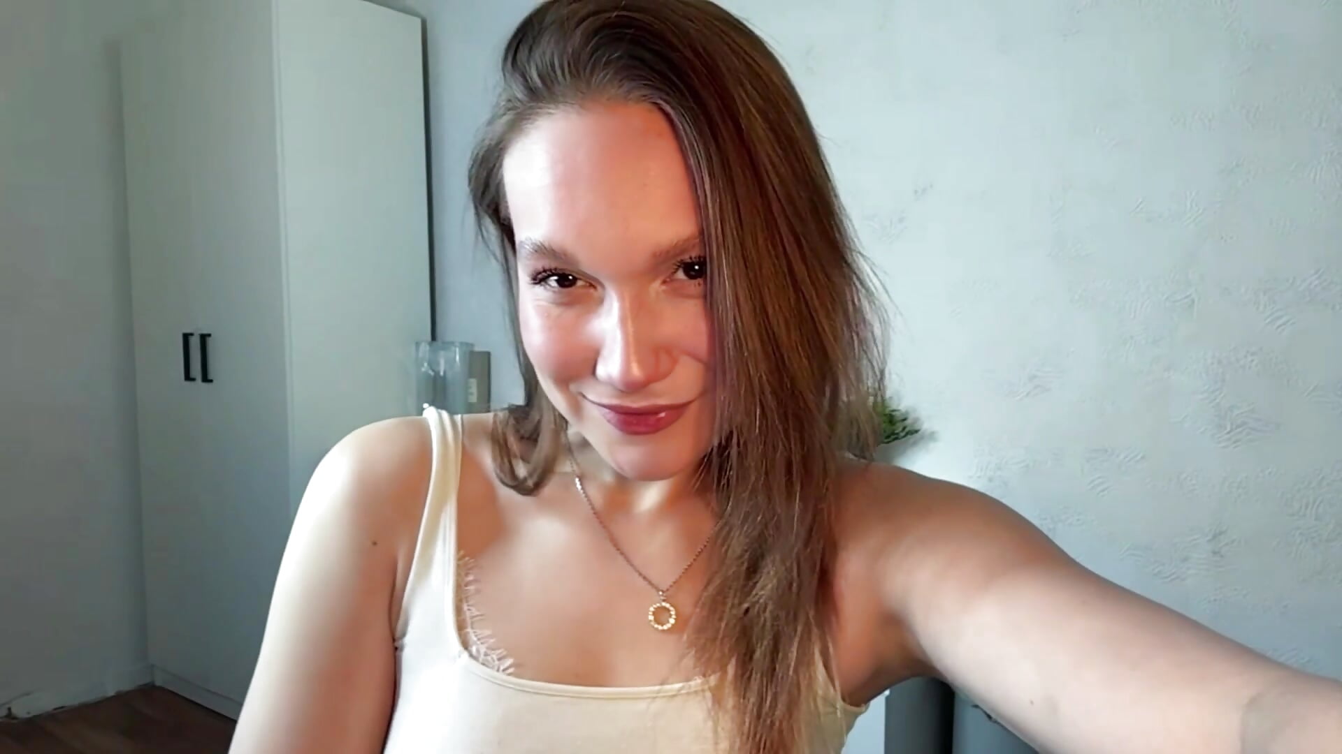 (ᵕ—ᴗ—) - відео від вебкаммоделі Kalli_ly