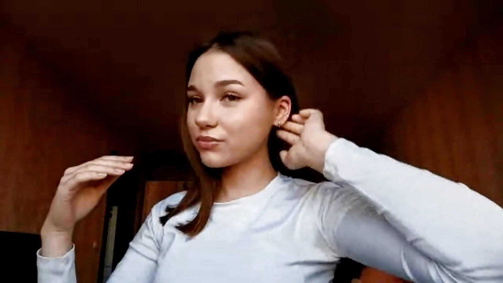 I think you wanted those hands to be your hands - video by CorinneNewbert cam model