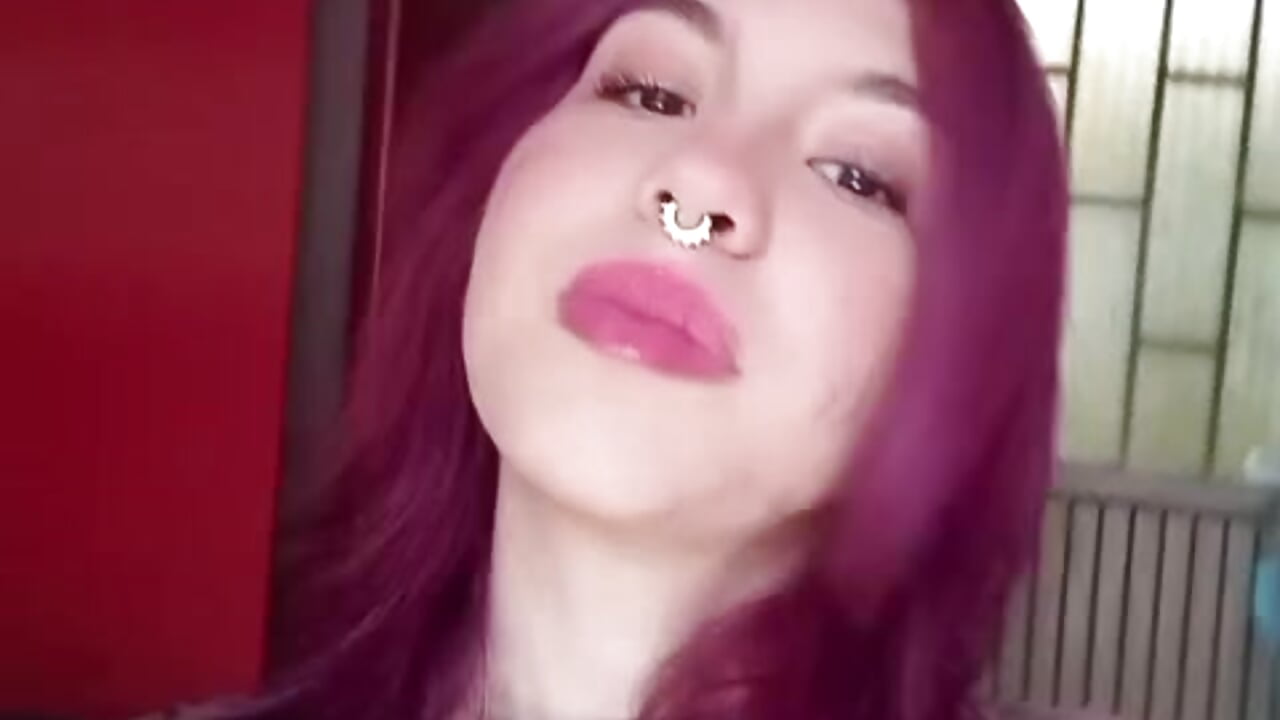 i loove my Purple hair hahahaha - video by zoe-moreau cam model