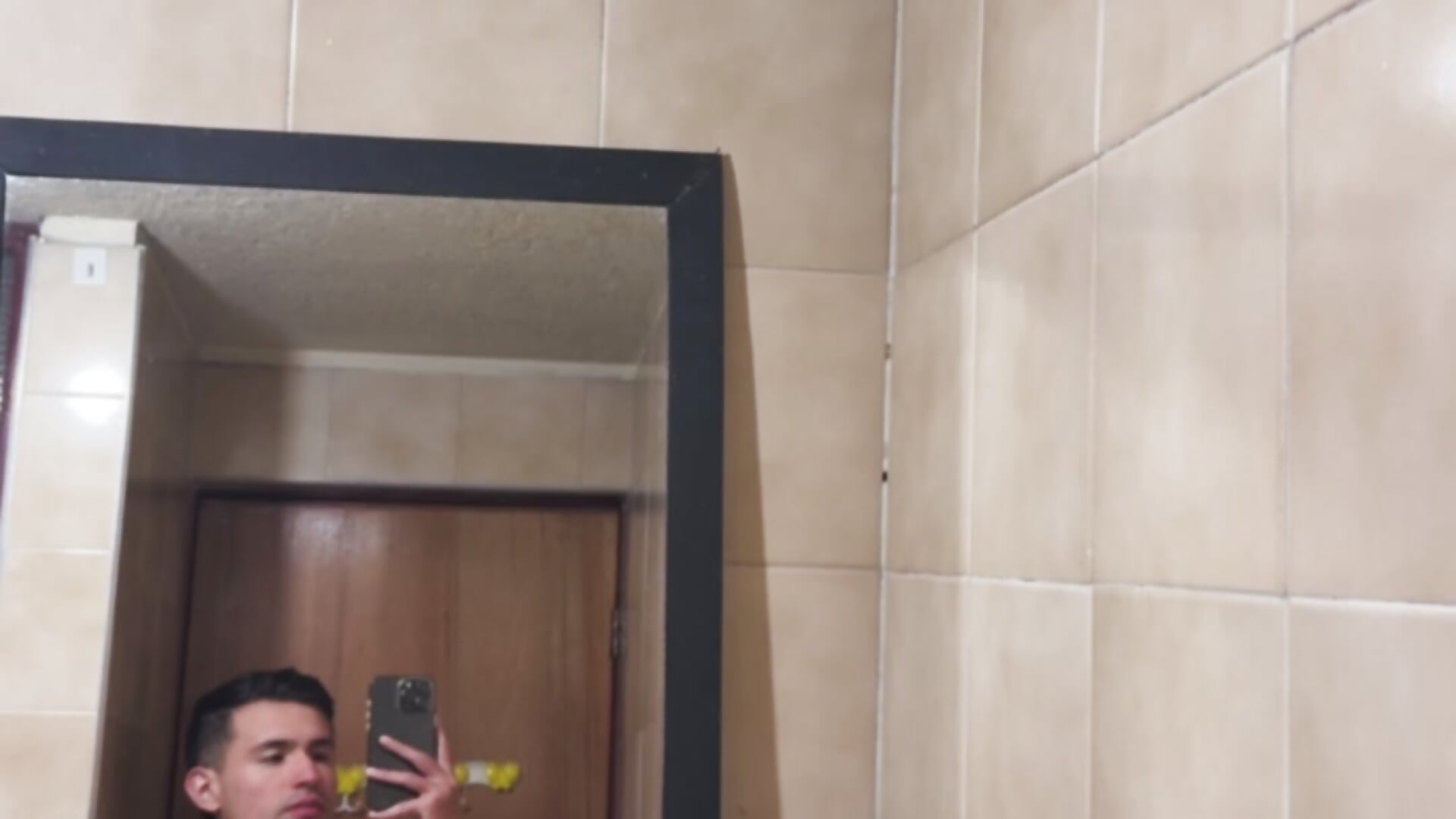 🎵 - video by Axelcherry cam model