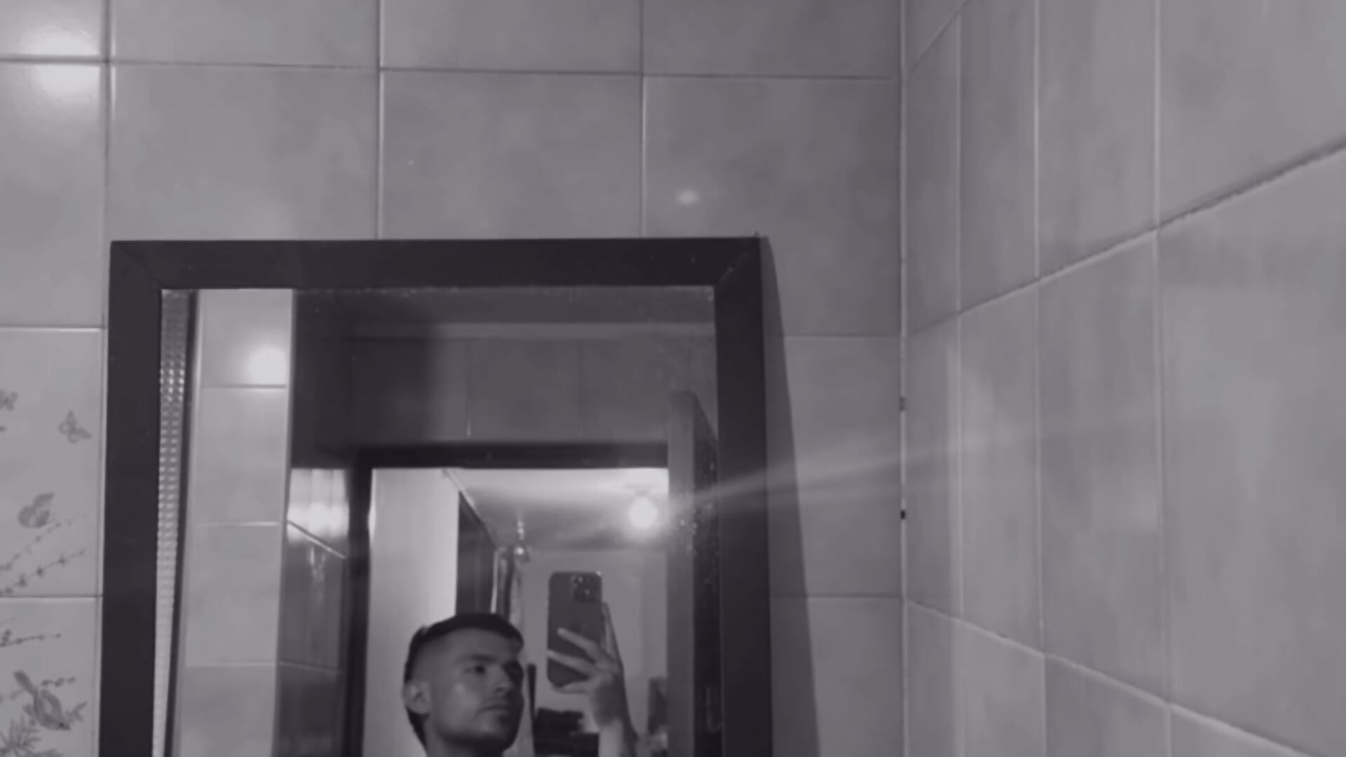 fc9a01aa9a164885b01fcd402ac13472 - video by Axelcherry cam model