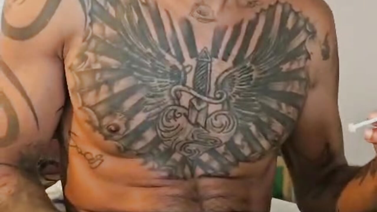 d4deee90-7513-4fd0-beb0-ea7f5f173c4e - Vídeo de Antoniobiague, modelo de vídeos