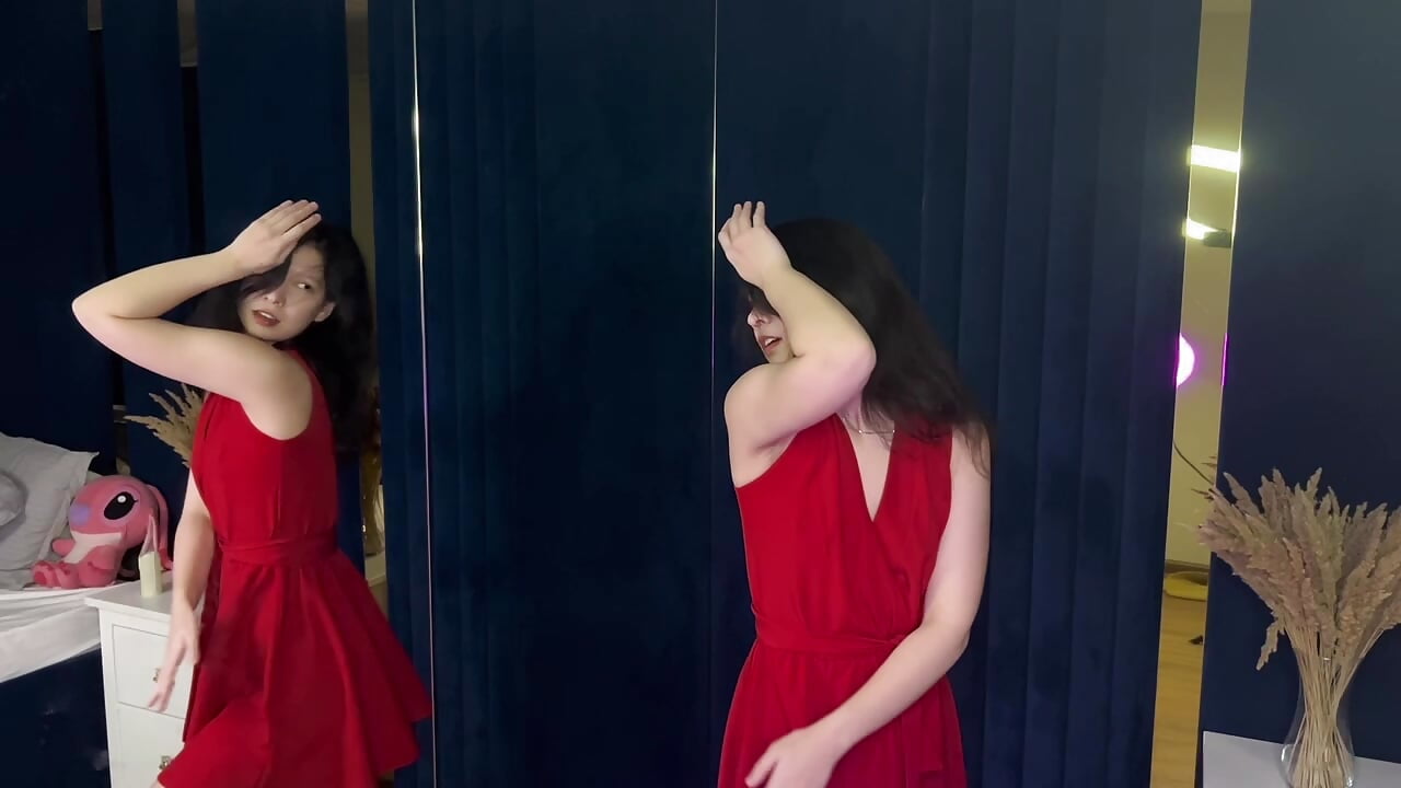 Dance with me - video by SaraDenars cam model