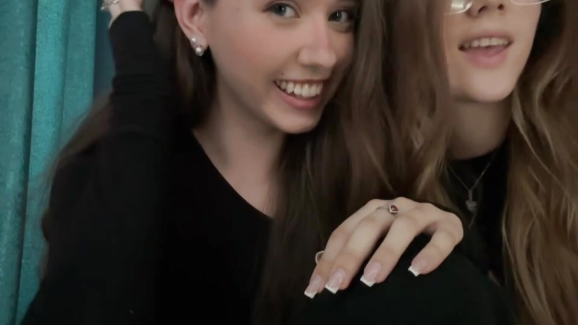 ^^ - video by MargaretMorris cam model