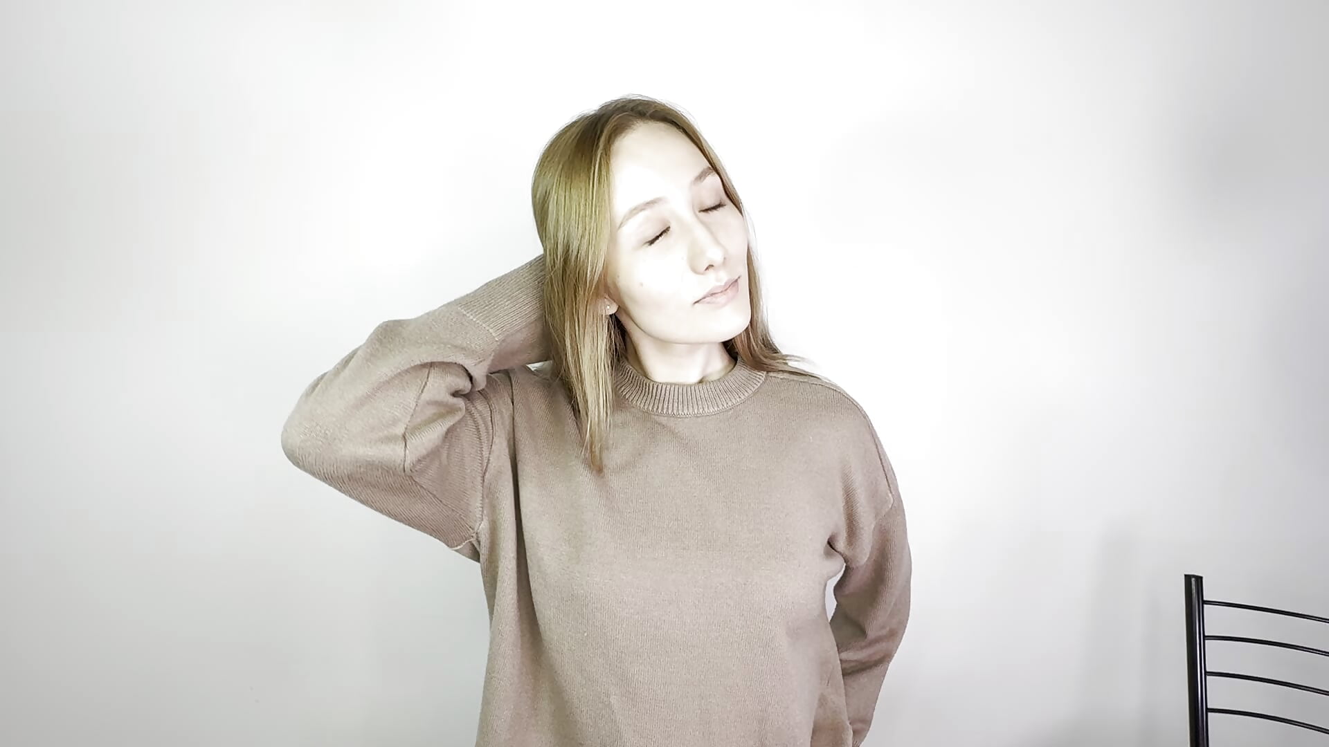 fav - video by NikoleOwen cam model